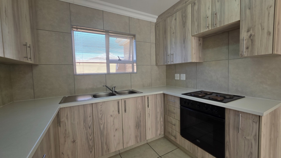 2 Bedroom Property for Sale in Groenkloof Retirement Village Western Cape